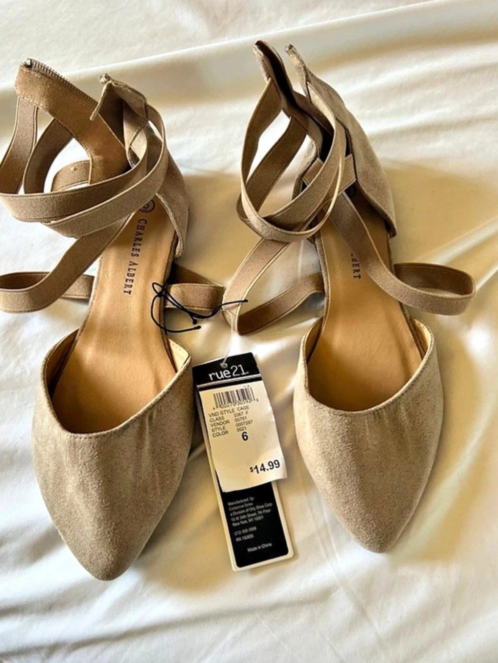 re:nuel Pointed Toe Ankle Strap Heels in Beige US 6 NWT